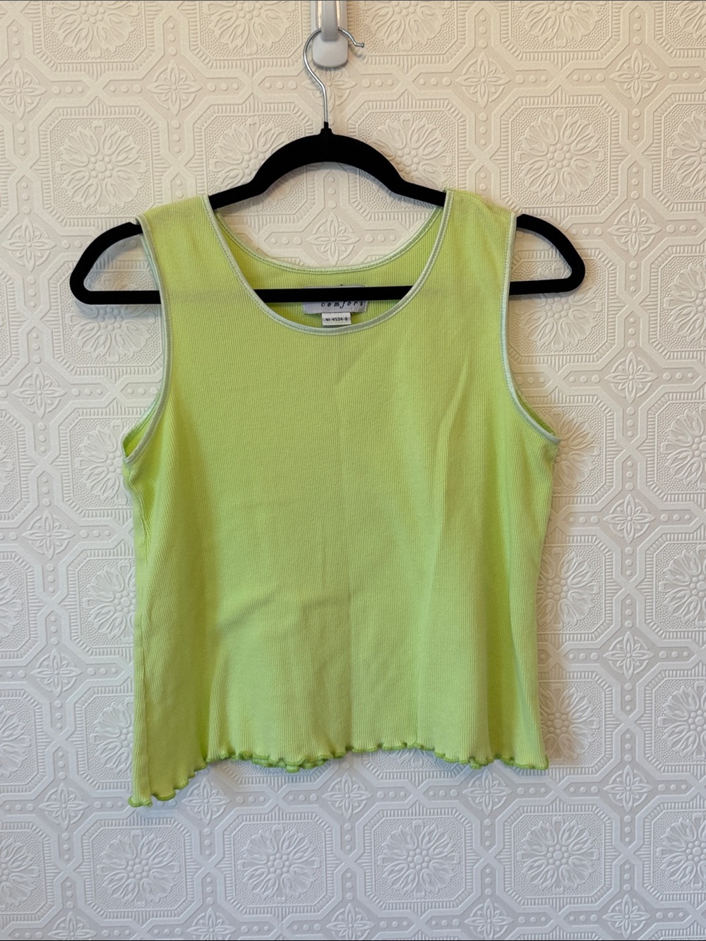 Vintage Women’s Sleeveless Ribbed Tank Top - Lime Green Size Small